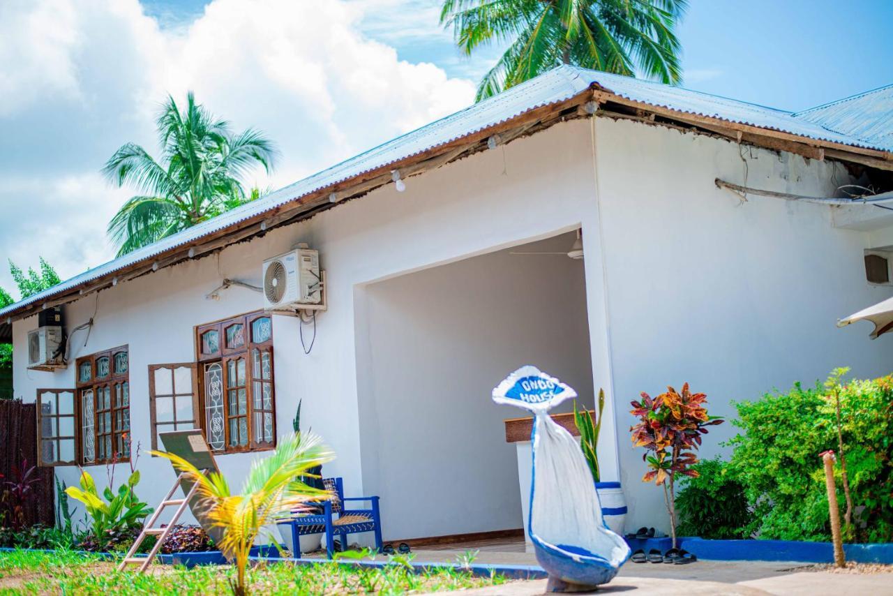 Hotel Ondo House Nungwi Esterno foto