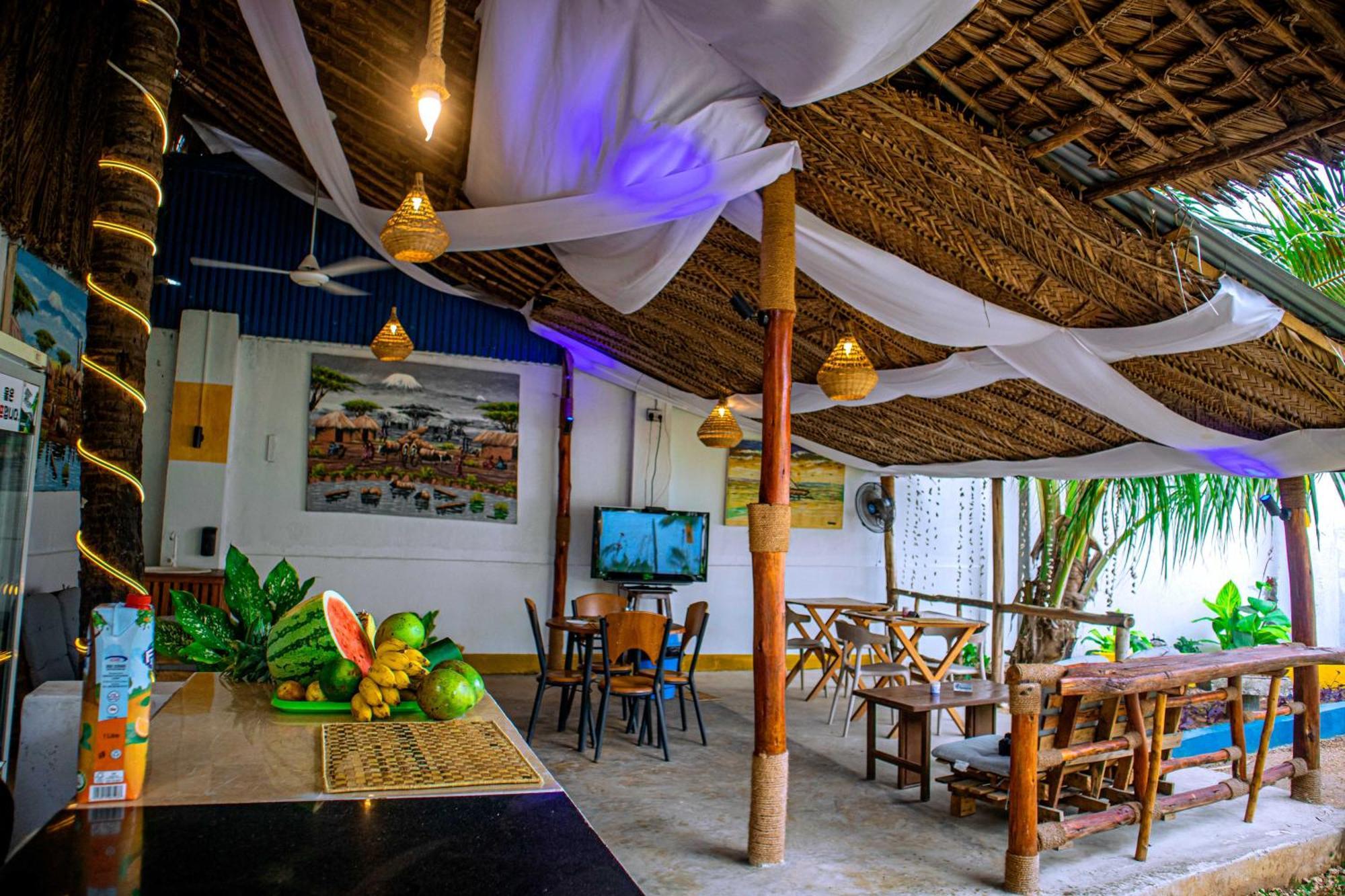 Hotel Ondo House Nungwi Esterno foto